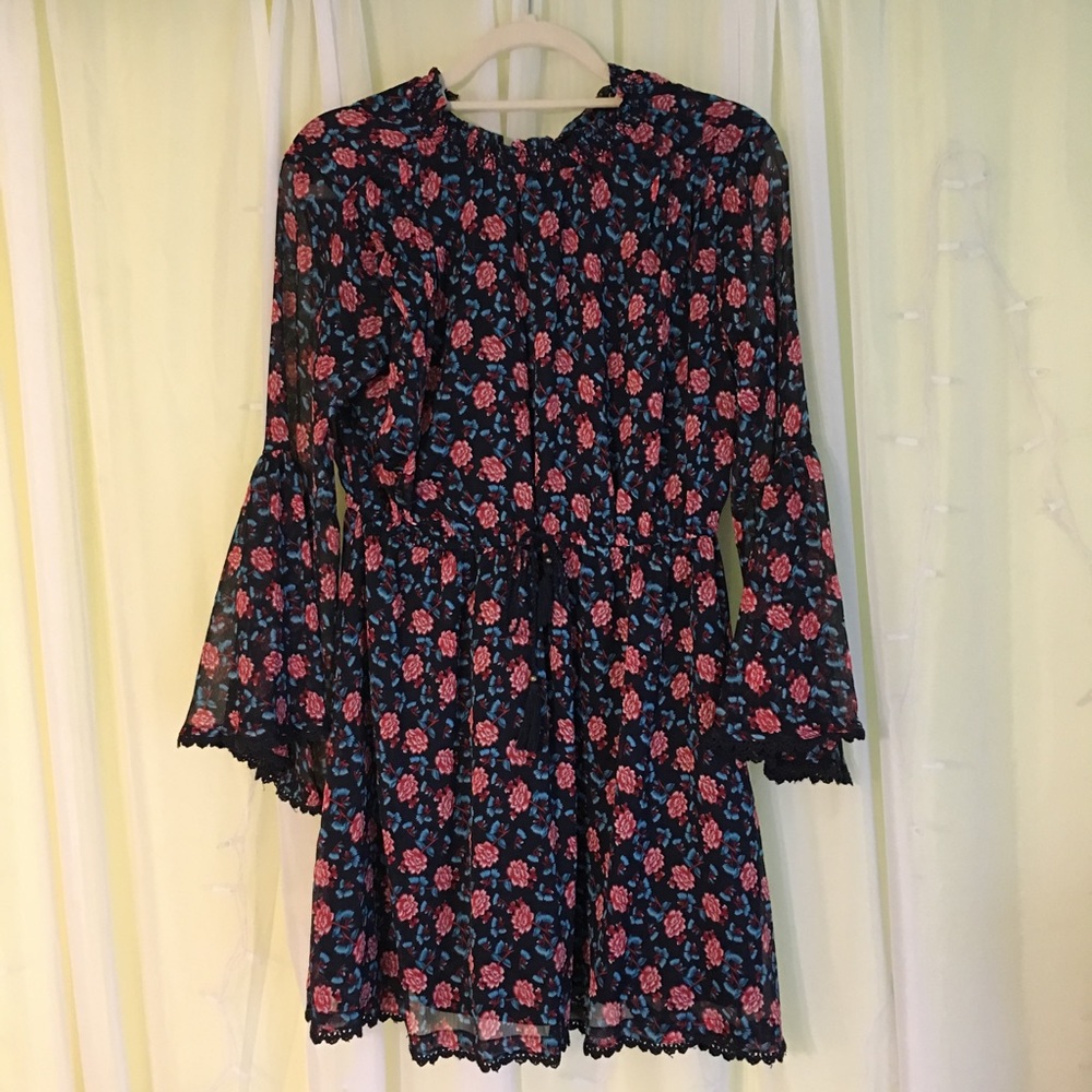 FOREVER 21 FIT AND FLARE DRESS